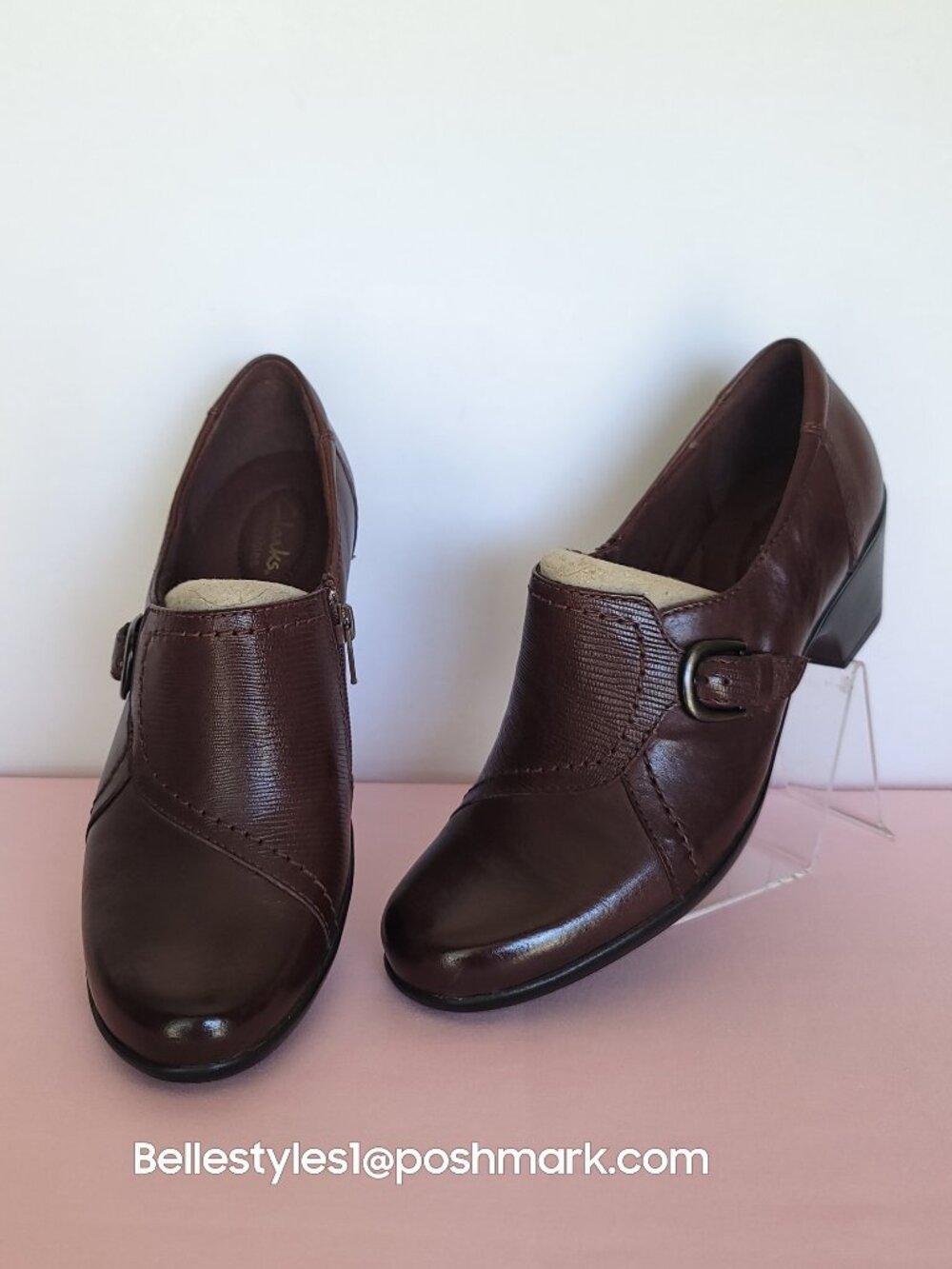 CLARKS Bendables Leather Shoes- Brown color. Size 9M ⭐